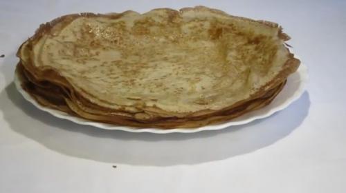 Тонкие блины на молоке 1 литр. Идеально тонкие и вкусные блины с дырочками — бабушкин рецепт на 1 литр молока
