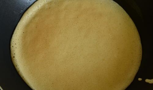 Заварные блины на кефире рецепт тонкие с дырочками. Тонкие блины на кефире с дырочками – рецепт на кипятке