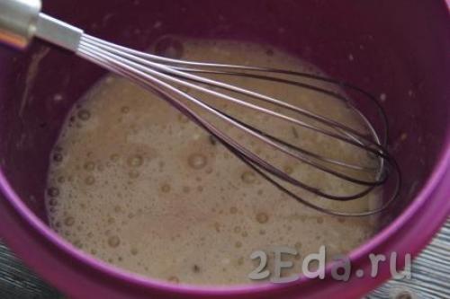 Салат из курицы с яичными блинчиками и огурцом. Ингредиенты