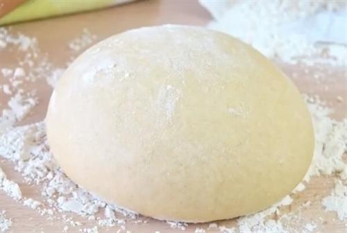 Быстрый рецепт дрожжевого теста для пиццы на воде. Быстрый способ приготовления теста для пиццы на сухих дрожжах, воде