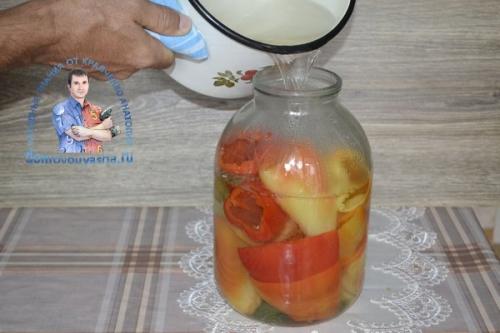 Как закрыть сладкий перец на зиму для фаршировки рецепты. Перец на зиму для фарширования без стерилизации. Рецепт моей свекрови