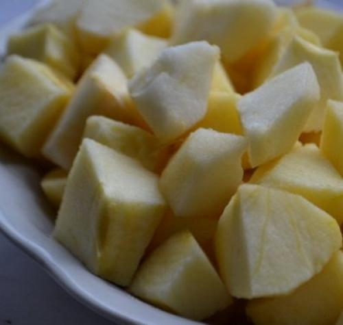 Курица в рукаве запеченная с яблоками в духовке. Пошаговый рецепт