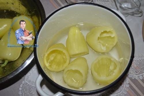 Как закрыть перец на зиму для фаршировки в томате. Консервированный перец для фарширования в томатном соке на зиму без стерилизации