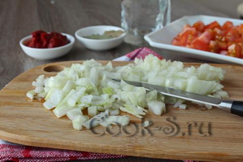 Скумбрия запеченная в духовке в томатном соусе. Тушеная СКУМБРИЯ (рыбка по этому рецепту получается НЕЖНЕЙШАЯ)