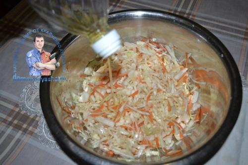 Как приготовить салат из свежей капусты, как в столовой. Салат из капусты как в столовой. Секреты приготовления