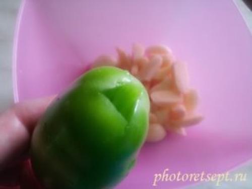 Зеленые помидоры на зиму рецепты маринованные с чесноком и морковью на зиму. Ингредиенты: