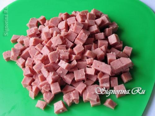 Салат с фасолью и колбасой и морковью. Салат с копченой колбасой, морковью, фасолью и майонезом: рецепт с фото