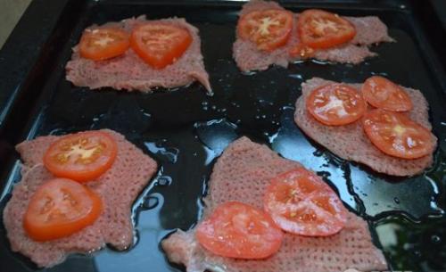 Диетические отбивные из говядины в духовке. Секрет от шеф-повара: приготовление вкусных говяжьих отбивных с томатами