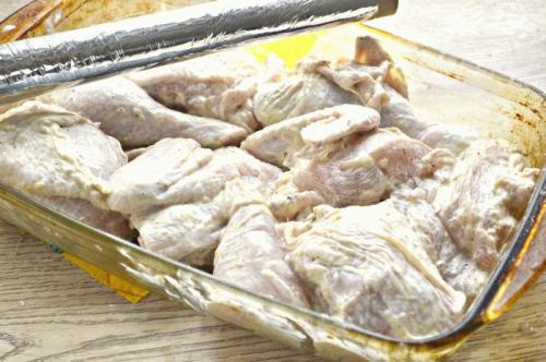 Приготовить курицу в духовке кусочками с майонезом. Как приготовить курицу кусочками в майонезе в духовке
