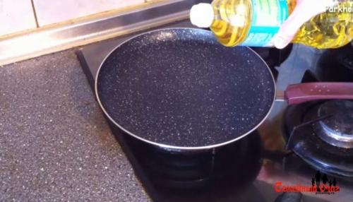 Блины тонкие на кефире с кипятком рецепт. Блины на кефире с кипятком по классическому рецепту.