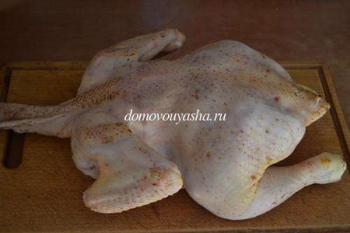 Как вкусно приготовить курицу кусочками. Как приготовить домашнюю курицу кусочками в духовке