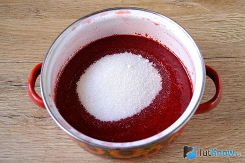 Как сделать джем из кизила без косточек. Как приготовить джем из кизила без косточек на зиму?