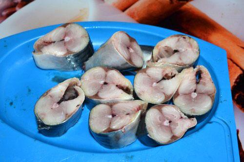 Рассол для скумбрии на литр воды. Рецепт 1: как посолить скумбрию в рассоле (пошаговые фото)