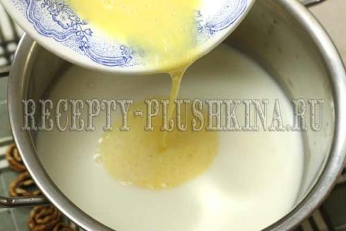 Блины на кефире с кипящим молоком. Заварные блины на кефире и молоке