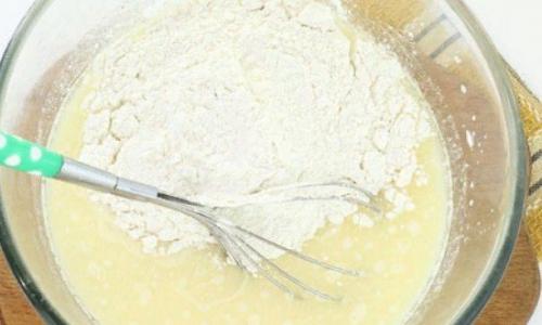 Толстые воздушные блины на кефире с содой