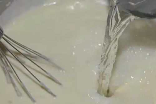 Ажурные блинчики на кефире. Вкусные ажурные блины на кефире с кипятком