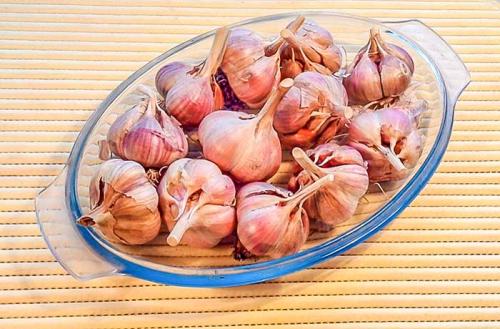 Чеснок зубчиками быстрого приготовления маринованный рецепт. Хрустящий маринованный чеснок быстрого приготовления