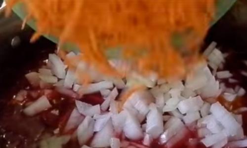 Рецепт приправы для борща на зиму со свеклой и. Свекольная заправка для борща на зиму с фасолью