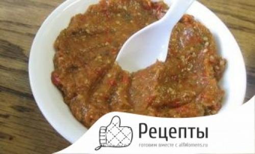 Сколько печь баклажаны для икры. Икра из запеченных в духовке баклажанов