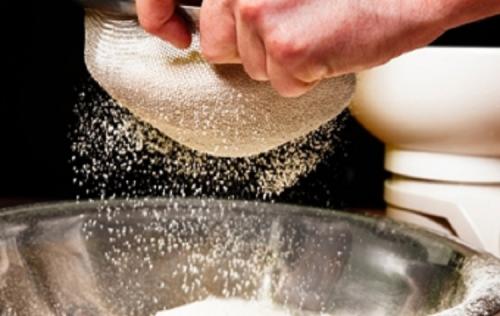 Вкусные блины на молоке по бабушкиному рецепту + фотографии готовых блинов