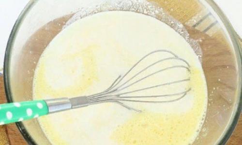 Толстые воздушные блины на кефире с содой