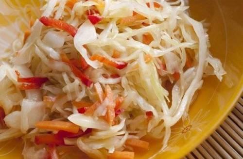 Салат из капусты и моркови с уксусом и маслом. Очень вкусный салат из свежей капусты и моркови