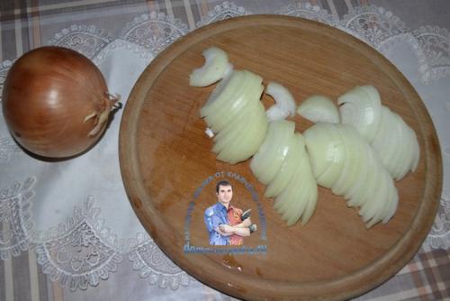 Как замариновать лук для салата быстро и вкусно без уксуса. Как замариновать лук для салата просто, быстро, и очень вкусно