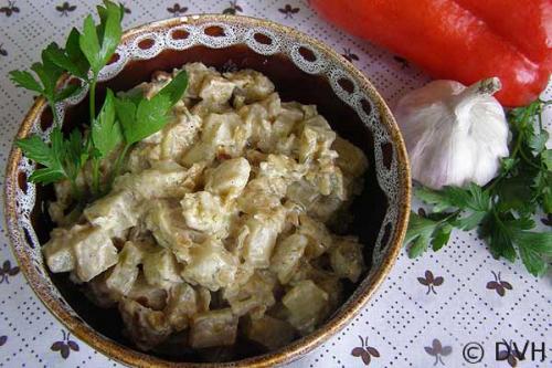 Баклажаны тушеные в сметане, как грибы