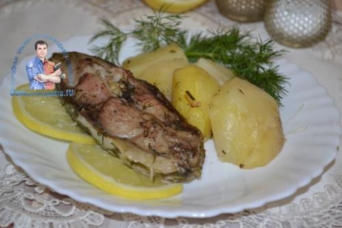 Карп в духовке с картошкой в майонезе. Карп запеченный в духовке с картошкой. Рецепт с фото кусочками