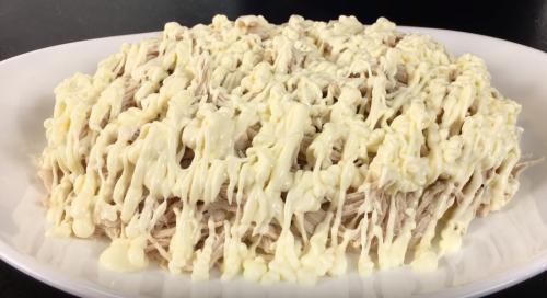 Салат Лебединый пух с огурцом. Рецепт салата лебединый пух пошаговый с фото