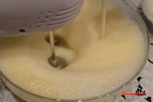 Рецепт блинов на кефире и кипятке. Воздушные и вкусные блинчики на кефире.