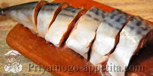 Скумбрия в томате по-корейски. 