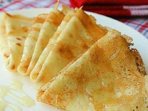 Блины на 1 литр молока рецепт тонкие с дырочками. Тонкие блины на молоке с дырочками – 5 рецептов тонких заварных блинчиков