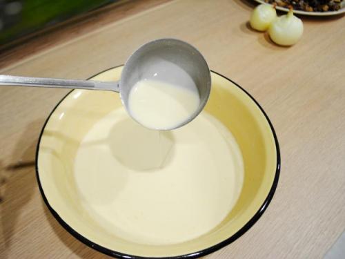 Блины с кипятком и содой. Вкусные заварные блины на молоке и кипятке с дырочками (простой пошаговый рецепт)