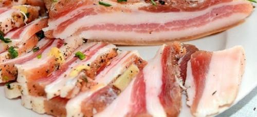 Сало в пакете с луковой шелухой. Сало в луковой шелухе – самый вкусный классический рецепт (холодный способ)