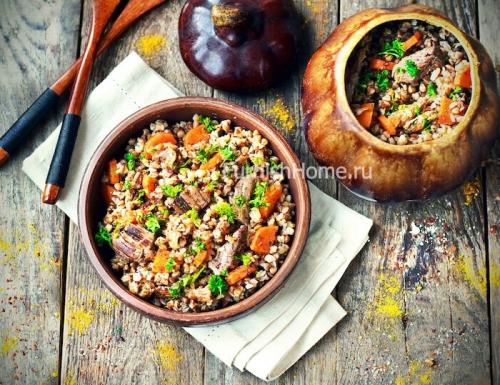 Гречка с мясом и овощами в горшочке. Гречка с мясом в горшочке