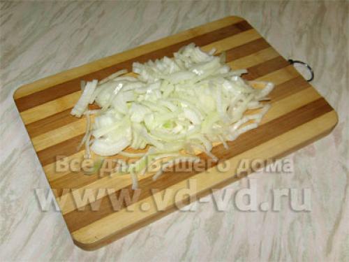 Как сделать вкусный маринованный лук к селедке. Маринованный лук