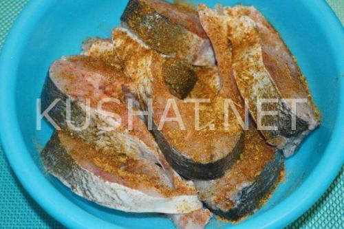 Как вкусно пожарить рыбу на сковороде толстолобик. Жареный толстолобик на сковороде – рецепт