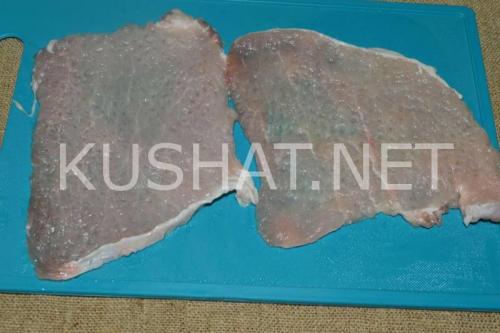 Свиные рулетики с грецким орехом. Рулетики из свинины с сыром и орехами – рецепт