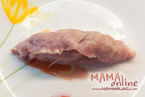 Свиные рулетики с черносливом и грецкими. Рулетики из свинины с черносливом и грецкими орехами. Фото-рецепт