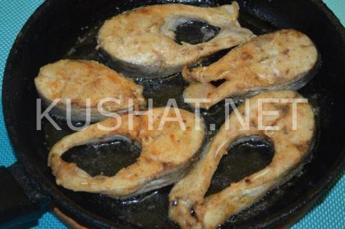 Как вкусно пожарить толстолобика на сковороде рецепт. Жареный толстолобик на сковороде – рецепт