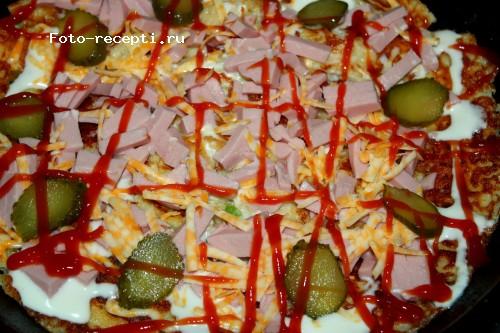 Творожное тесто для пиццы на сковороде. Вкусная "Пицца с творожной основой" на сковороде!