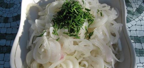 Маринованный лук, как в шашлычной. 4 способа вкусно замариновать лук для шашлыка