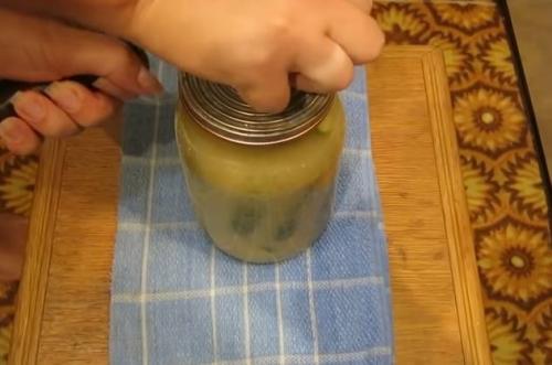 Рецепт соленых хрустящих огурцов на зиму. Вкусный рецепт солёных огурцов с горчицей