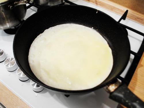 Блины с кипятком и содой. Вкусные заварные блины на молоке и кипятке с дырочками (простой пошаговый рецепт)