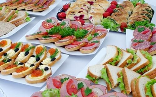 Недорогое меню для фуршета на работе. Как приготовить закуски для фуршета на работе недорого и вкусно?