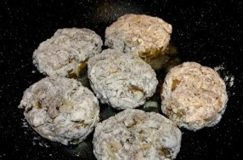 Котлеты из рубленой куриной грудки с сыром и грибами — 5 рецептов с фото пошагово