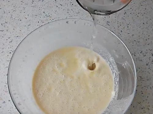 Блины на молоке и кефире с кипятком. Заварные блины на молоке и кипятке: