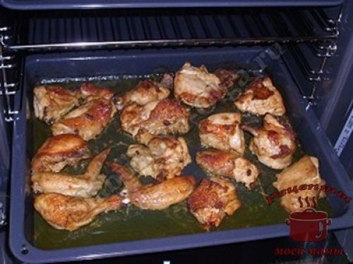 Приготовить курицу в духовке кусочками. Курица запеченная в духовке (кусочками)