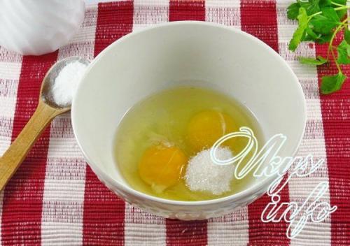 Блинчики с капустой и яйцом